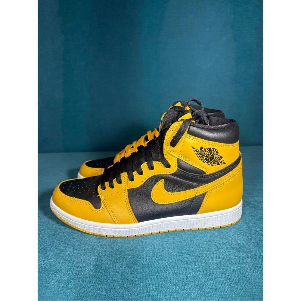 Air Jordan 1 Retro High OG Pollen Men's Size 10 Sneaker 555088-701